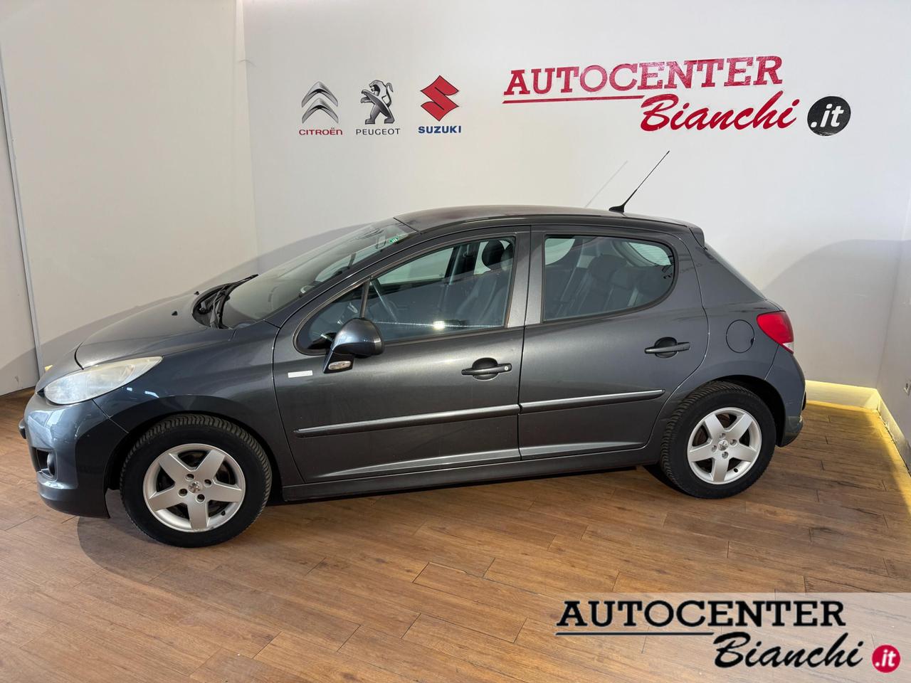 Peugeot 207 5 Porte 207 5p 1.6 hdi 8v Millesim 200