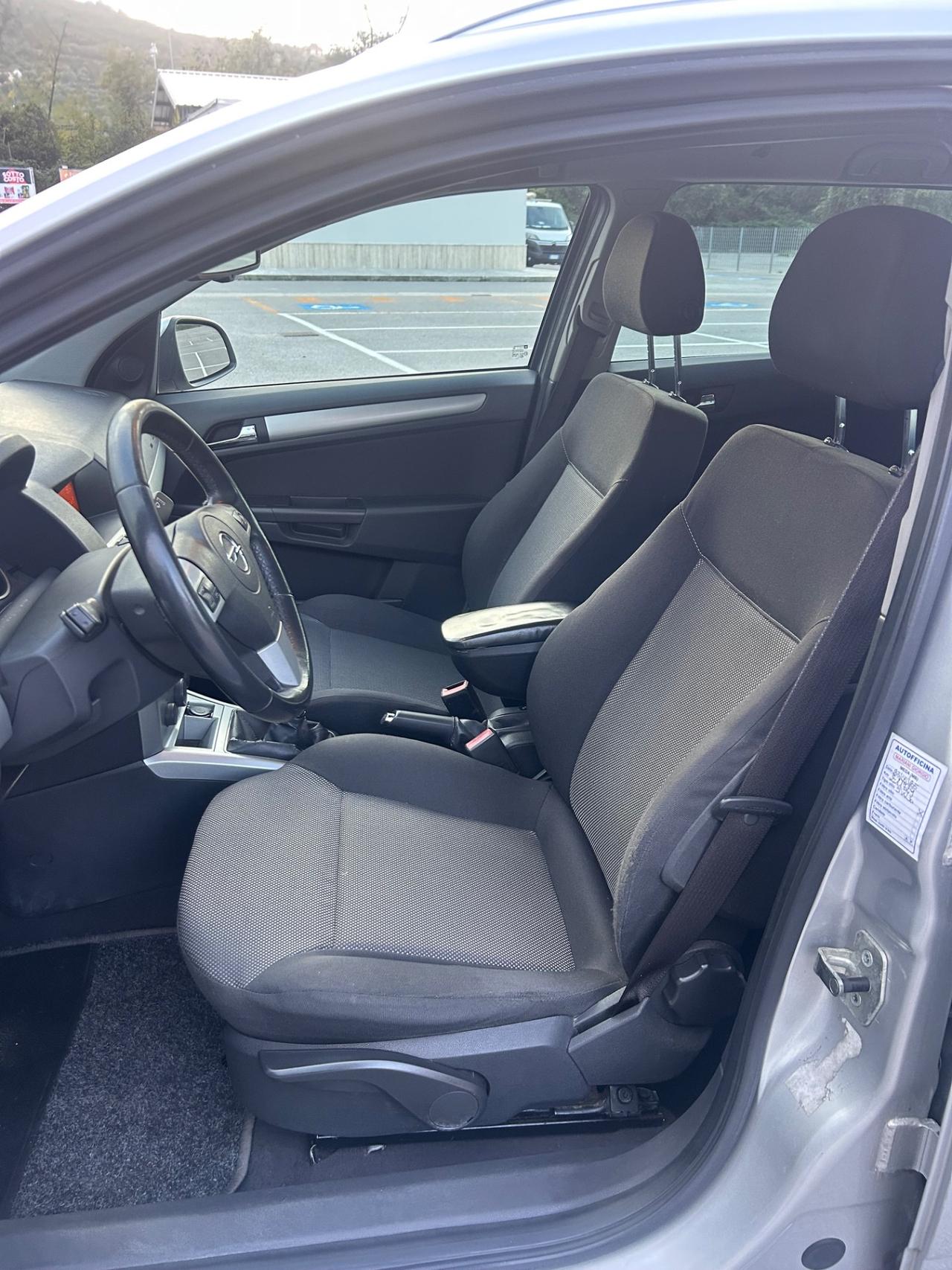 Opel Astra 1.7 CDTI 110CV Station Wagon