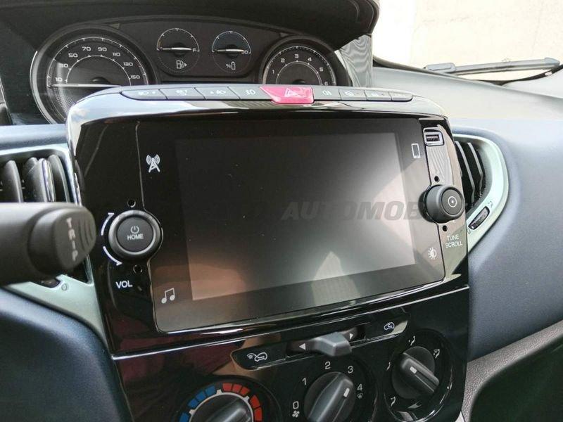 Lancia Ypsilon Ypsilon 1.0 firefly hybrid Platino s&s 70cv