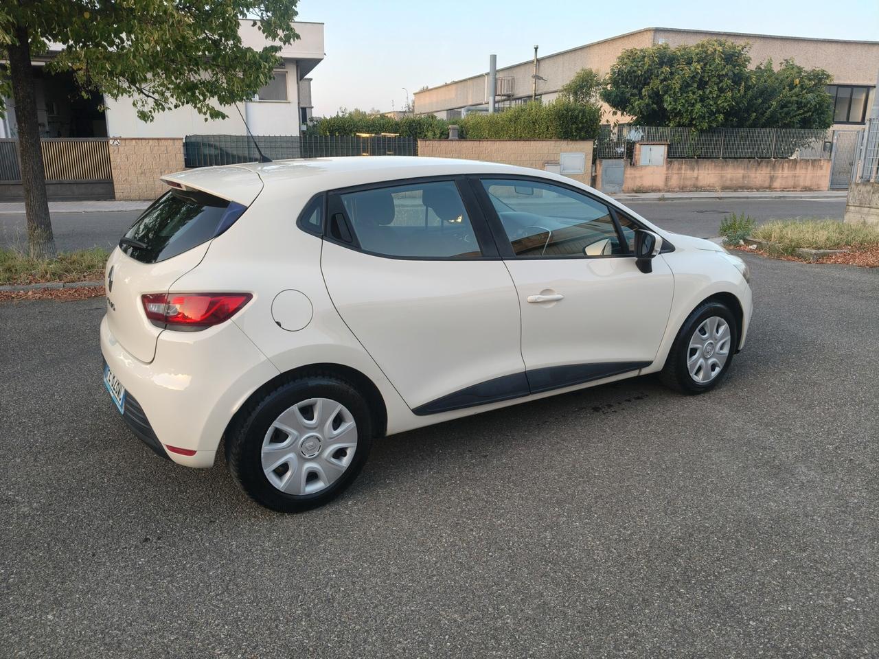 Renault Clio 1.2 75CV 5 porte 16 SOLO 103.000 KM