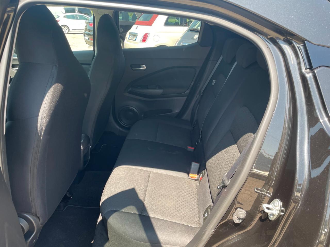Nissan Juke 1.0 DIG-T 114 CV N-Connecta