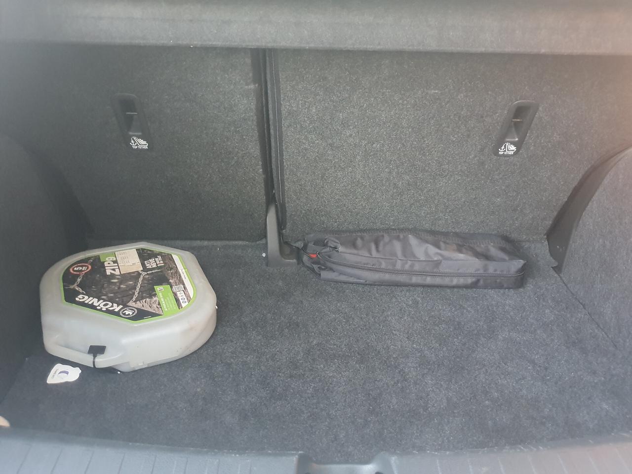 Nissan Micra 0.9 IG-T 12V 5 porte Tekna NEOPATENTATI