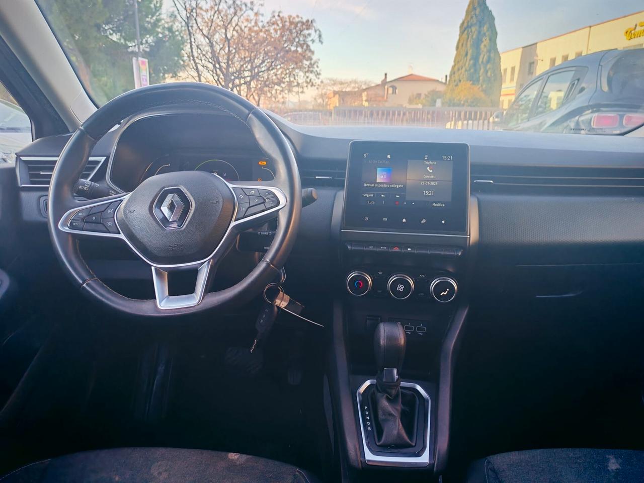 Renault Clio Full Hybrid E-Tech 140 CV 5 porte Intens C/A