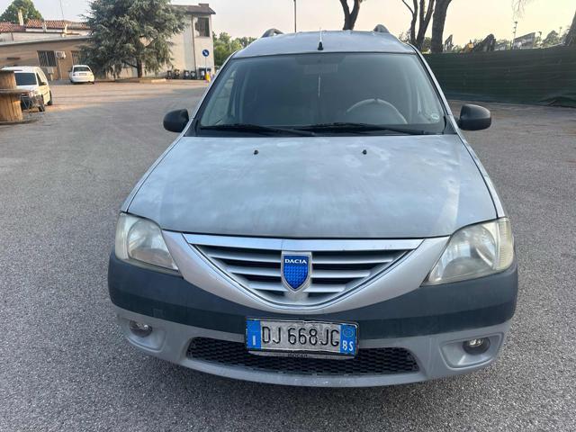 DACIA Logan neopatentati Bellissima Buone Condizioni 1.6 5P