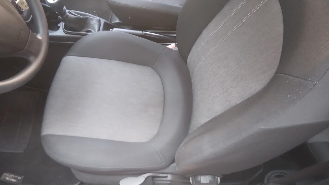 Fiat Grande Punto lounge