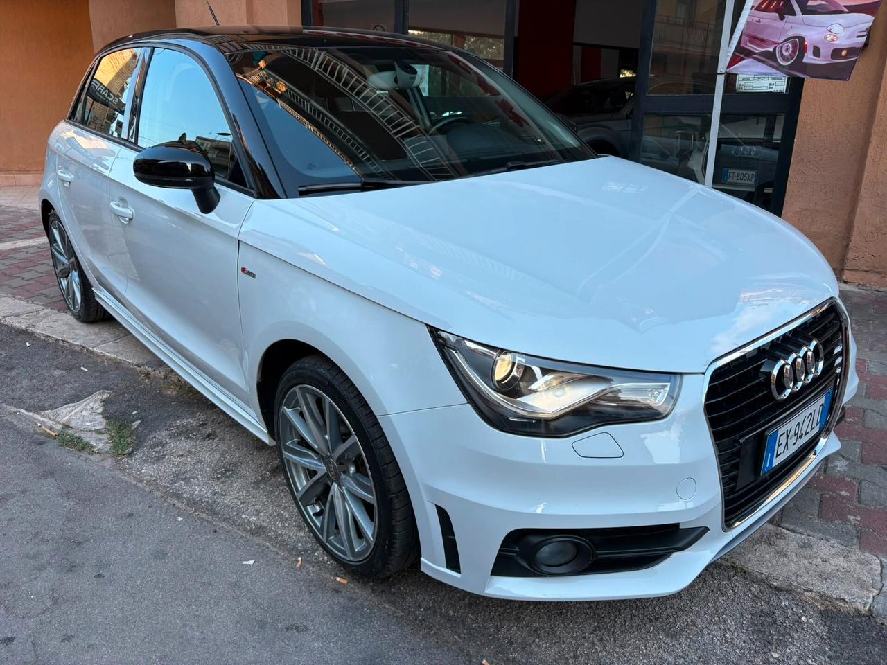 Audi A1 SPB 1.6 TDI S line edition