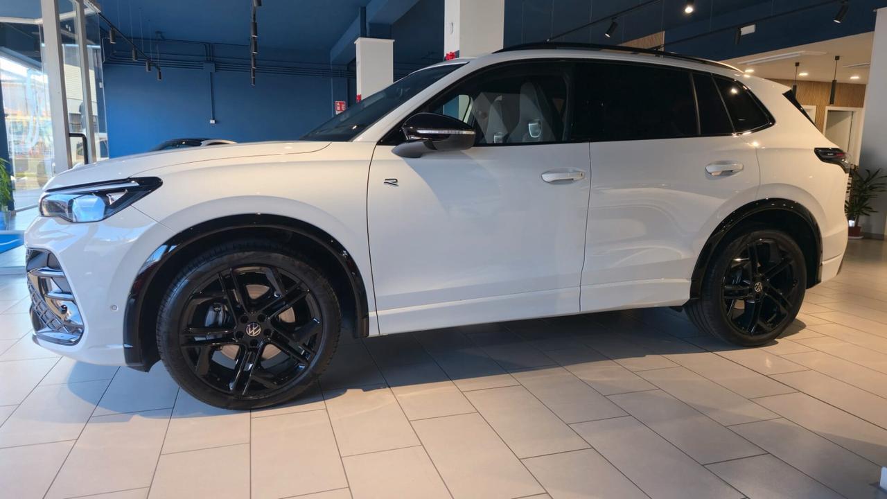 Volkswagen Tiguan 2.0 TDI 150 CV DSG R-Line Plus