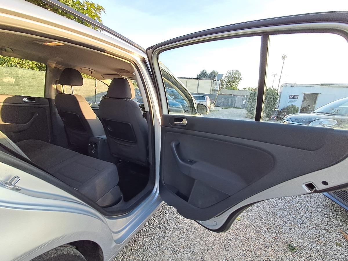 VOLKSWAGEN - Golf Plus Plus 1.6 Comfortline