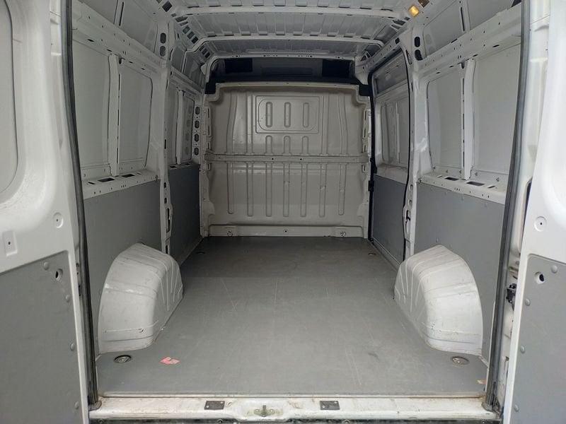 FIAT Ducato 35 2.2 Mjt 140CV PM-TM L2H2 Furgone