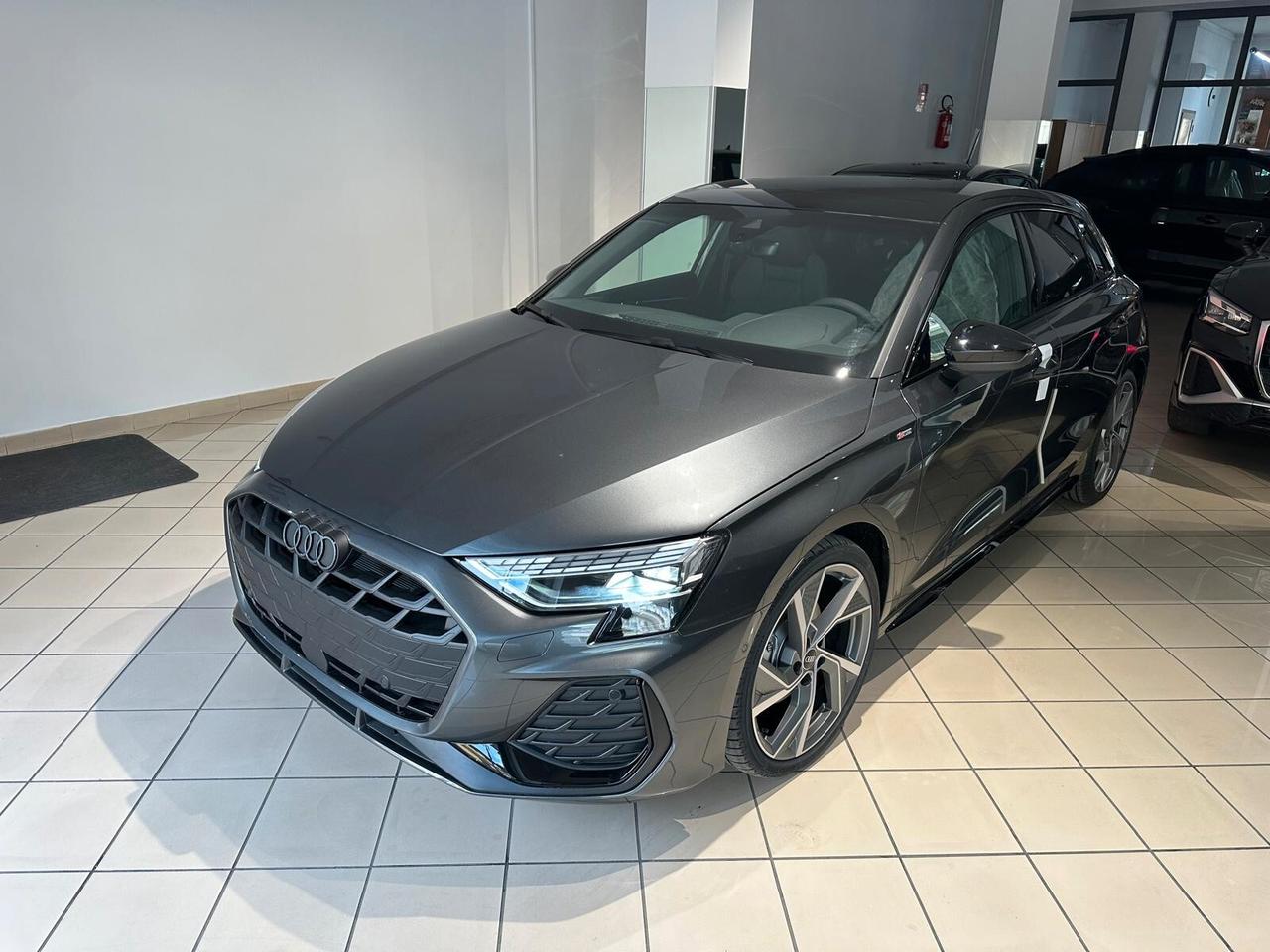 Audi A3 Sportback Black-line 35 2.0 tdi s-tronic