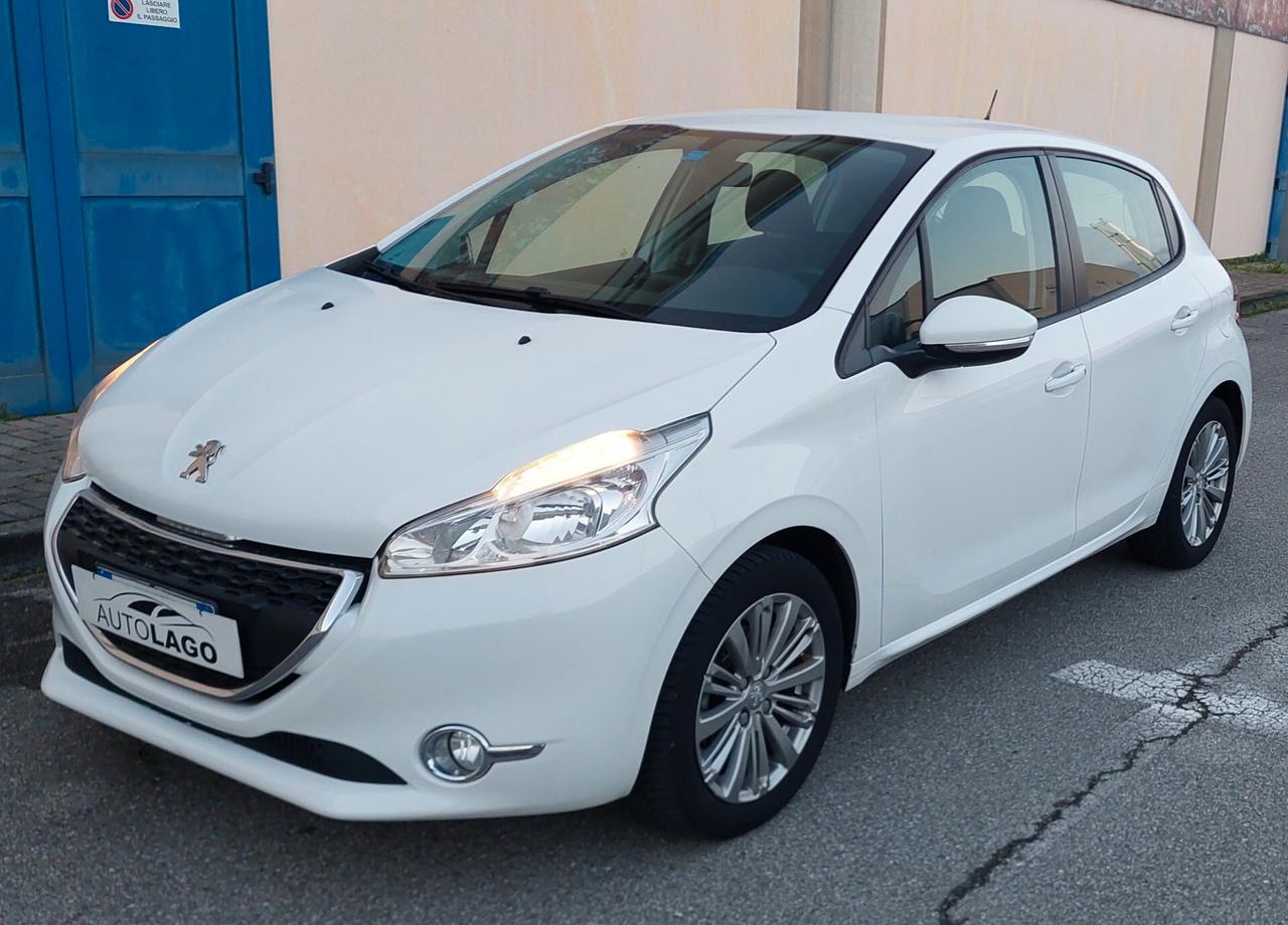 Peugeot 208 1.4 HDi 68 CV 5 porte ..NEOPATENTATI..