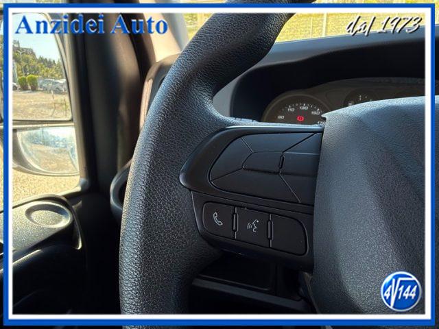 IVECO Daily 35S12 V 2.3 HPT L2H2 Furgone