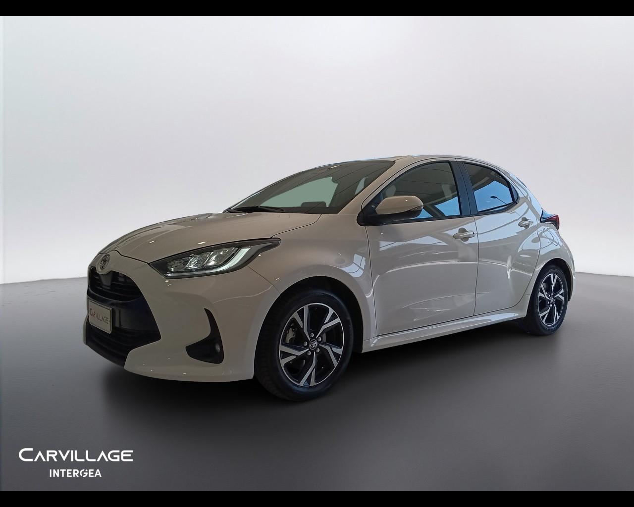 TOYOTA Yaris 1.5h Trend