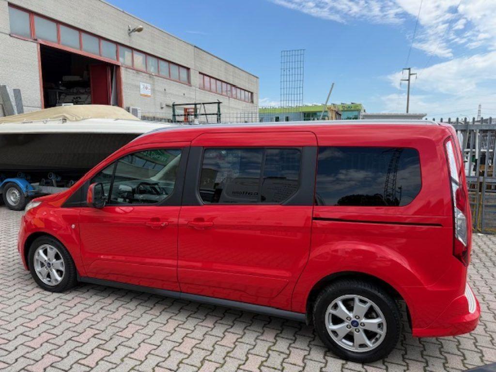 Ford Tourneo Connect 1.5 TDCi 120 CV Powershift Passo Lungo