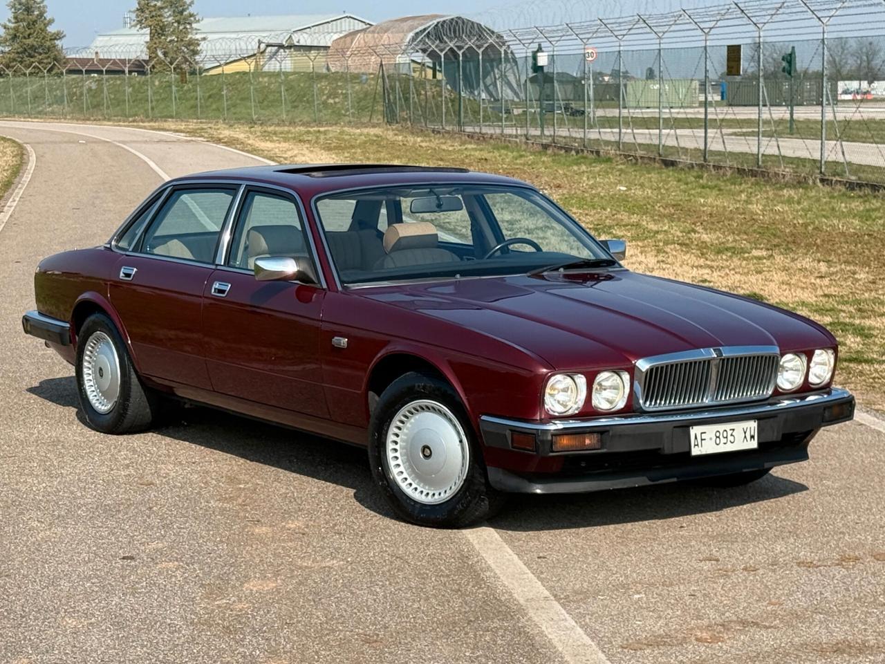Jaguar XJ6 2.9 Autom. "ASI - TETTO - KM 71000"