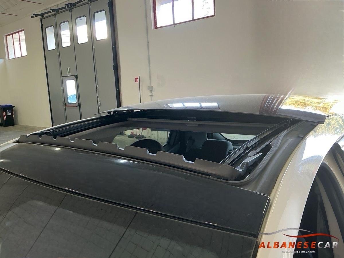 Lancia Ypsilon 1.2 69 CV 5 P. GPL Gold/TETTO APRIBILE