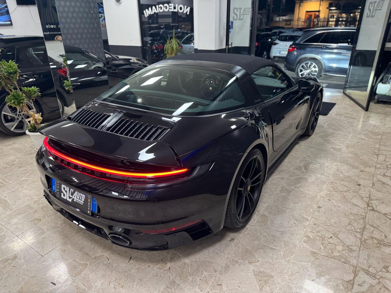 Porsche 911 Carrera TARGA GTS Cabriolet