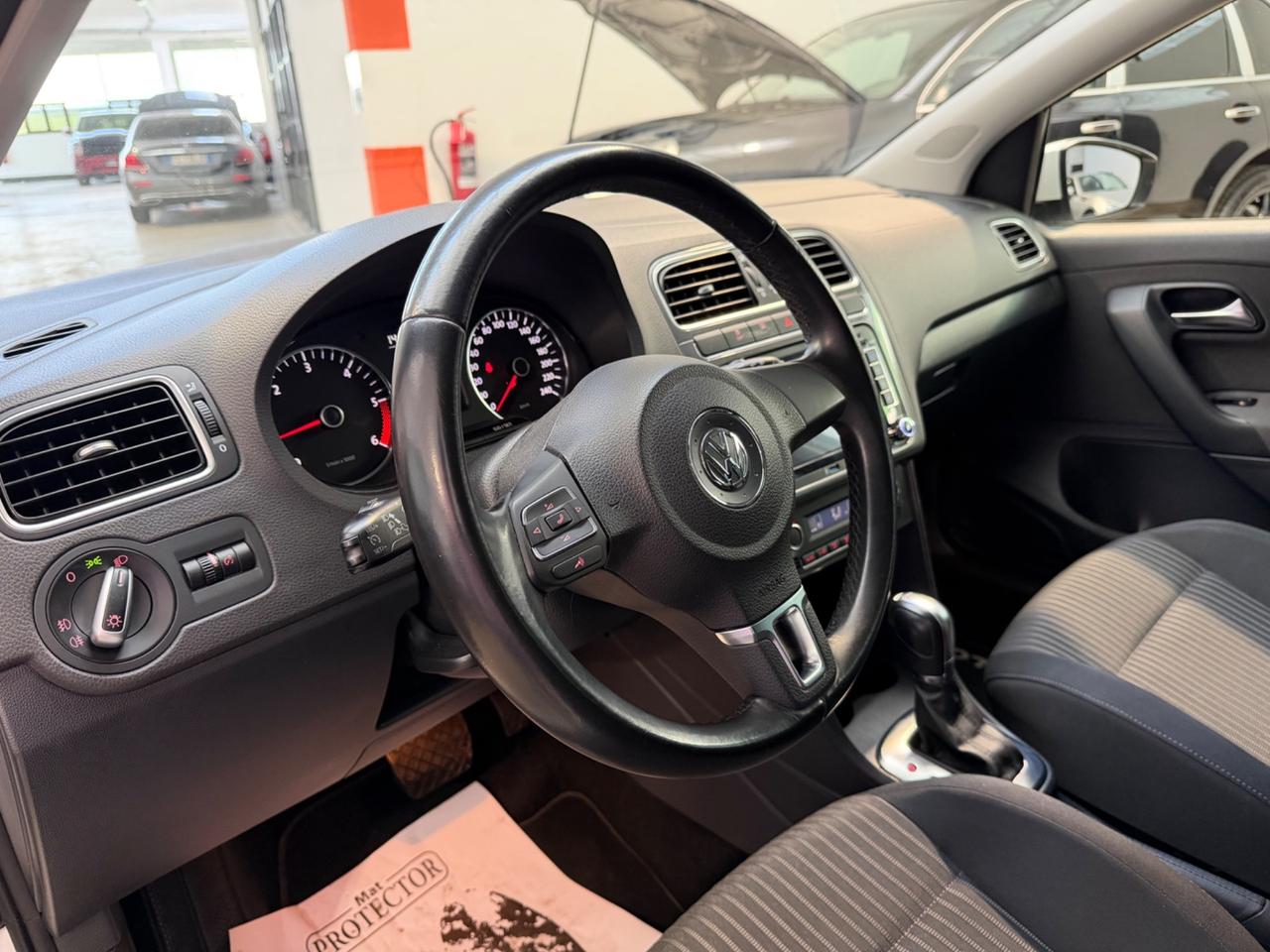 Volkswagen Polo 1.6 TDI 90CV DSG CARPLAY-HIGHLINE