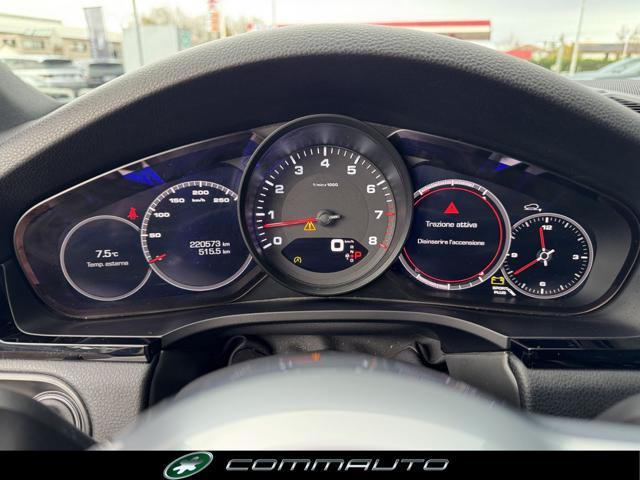 PORSCHE Cayenne Coupé 3.0 V6