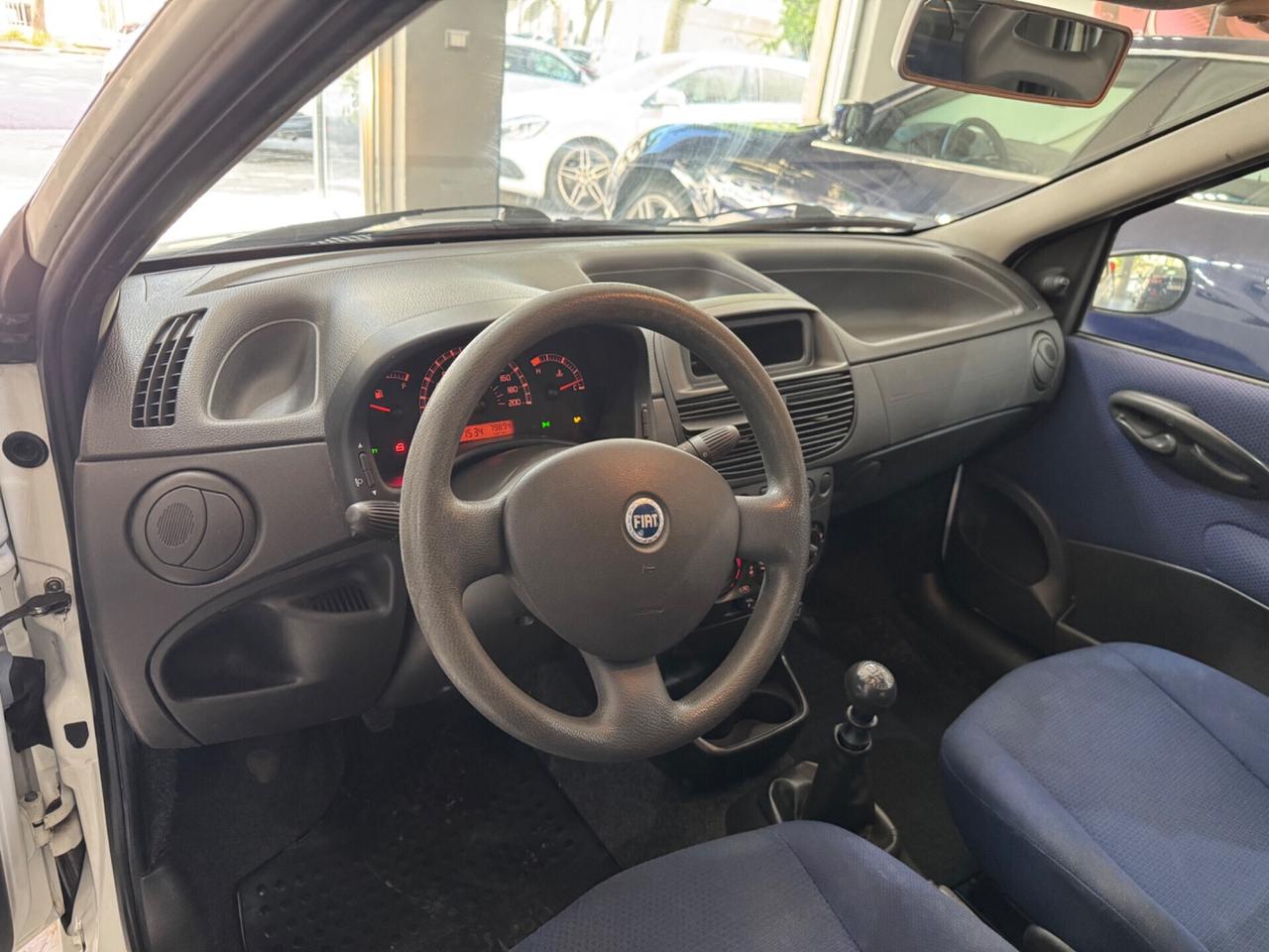 Fiat Punto 1.2i cat 5 porte EL