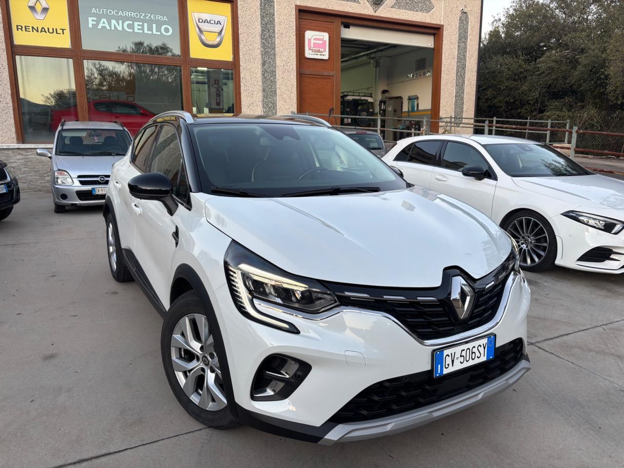 Renault Captur Blue dCi 115 CV EDC Initiale Paris (85 kw)