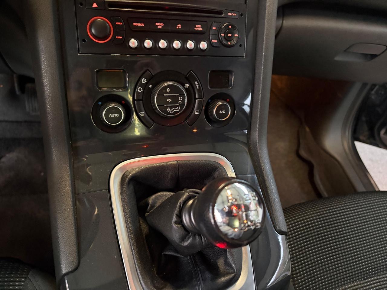 Peugeot 5008 2.0 HDi 150CV 7 posti - euro5 2010