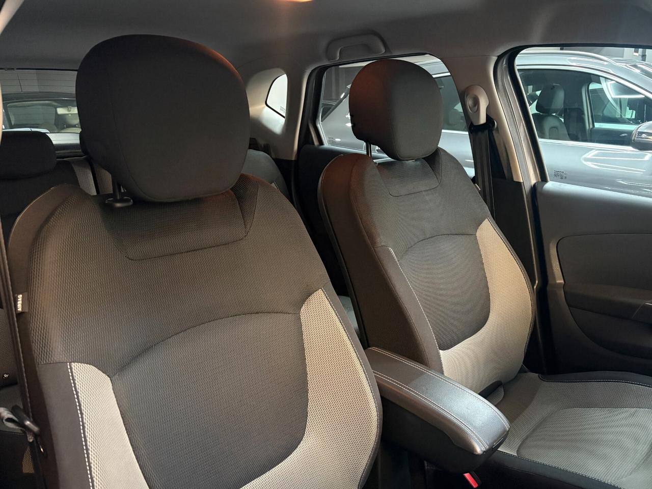 Renault Captur 0.9 TCE 90cv Zen