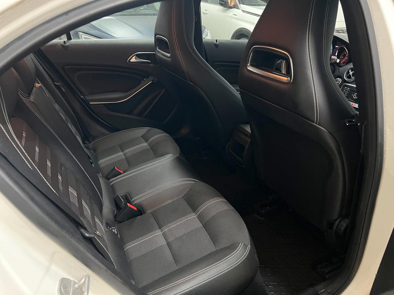 Mercedes-benz A 180 d Automatic Premium