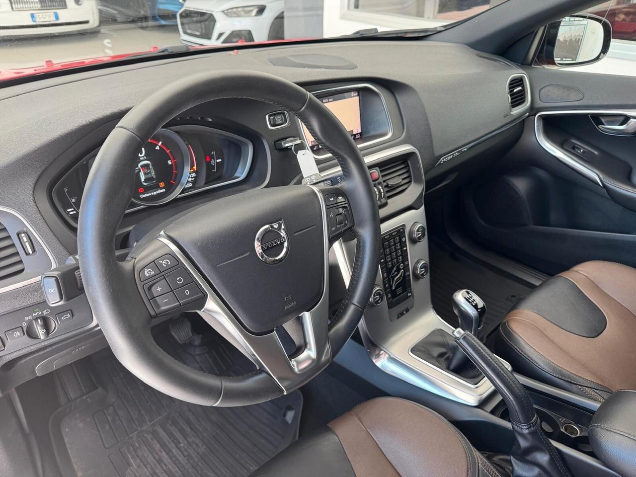 Volvo V40 Cross Country D3