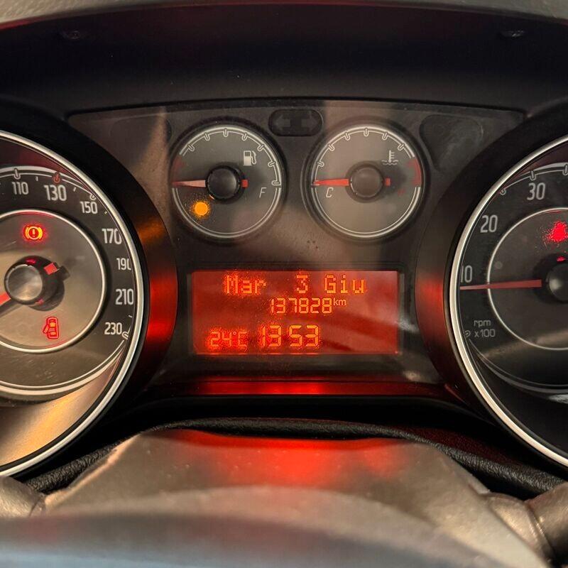FIAT PUNTO VAN 1.3 95cv AUTOCARRO 4 POSTI