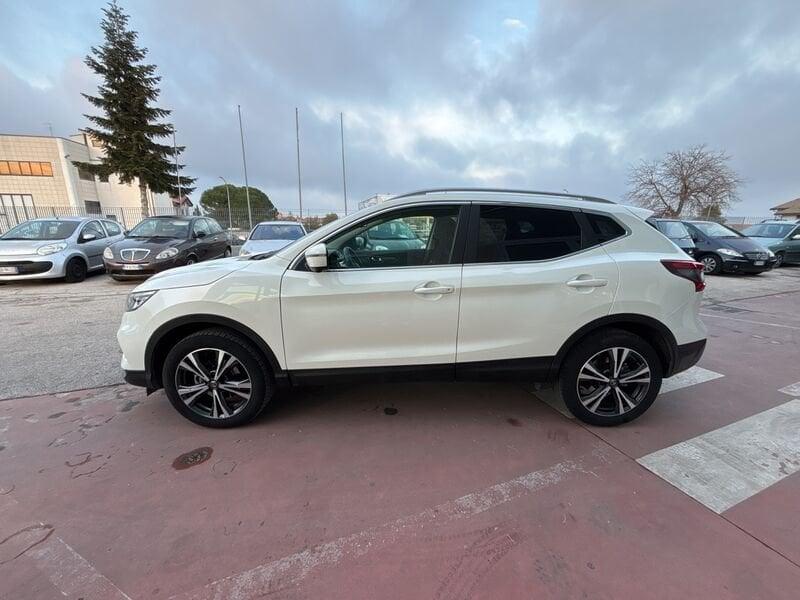 Nissan Qashqai 1.5 dCi N-Connecta