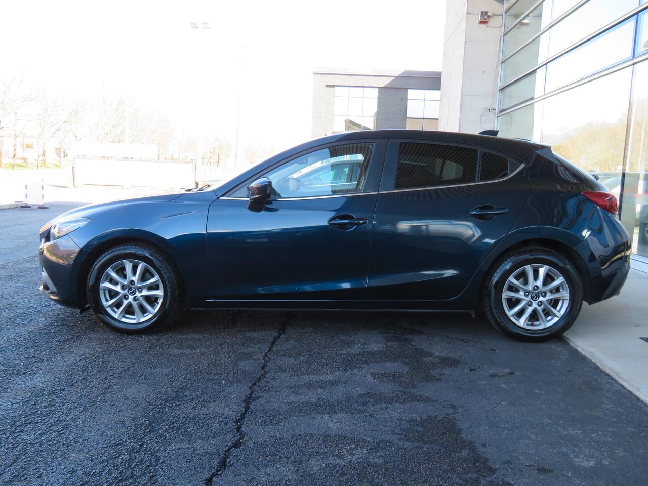 Mazda 3 Mazda3 2.2 Skyactiv-D Evolve