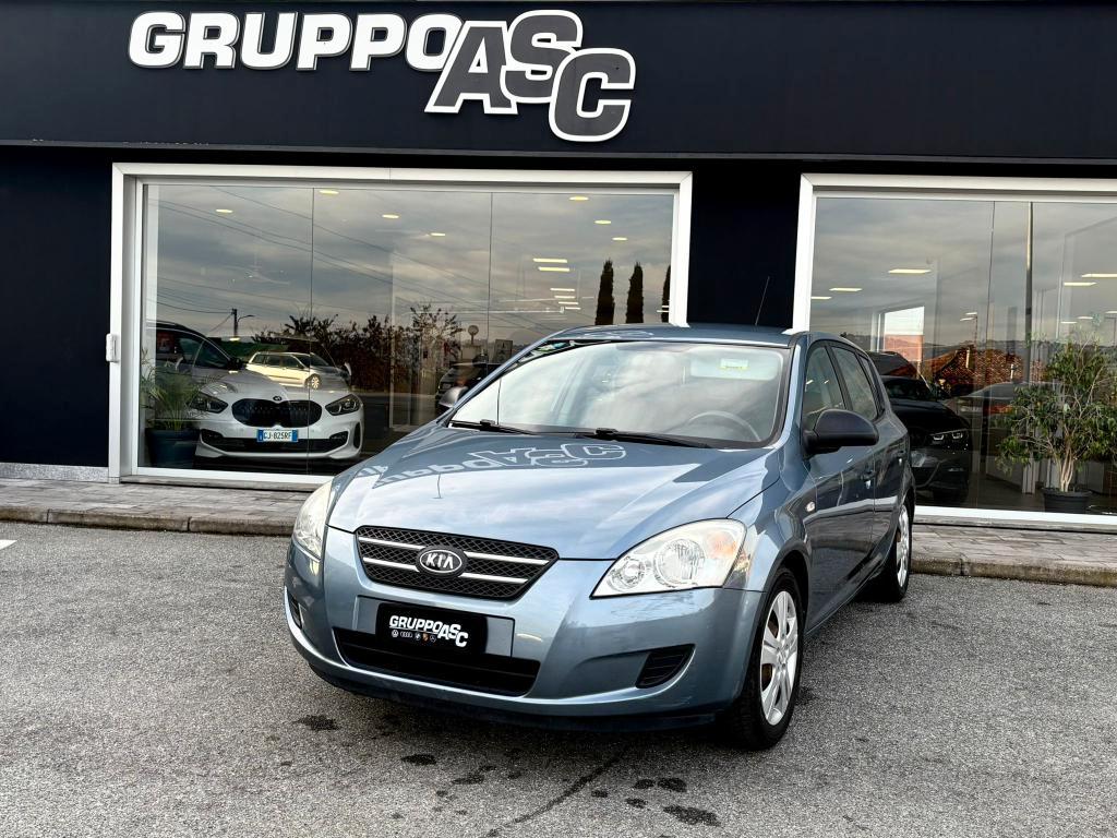 Kia Ceed 5 Porte Ceed 5p 1.4 BENZ GPL 109 CV
