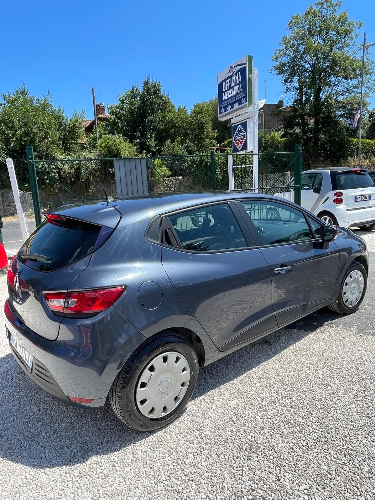 Renault Clio 1.2 75CV 5 porte Life
