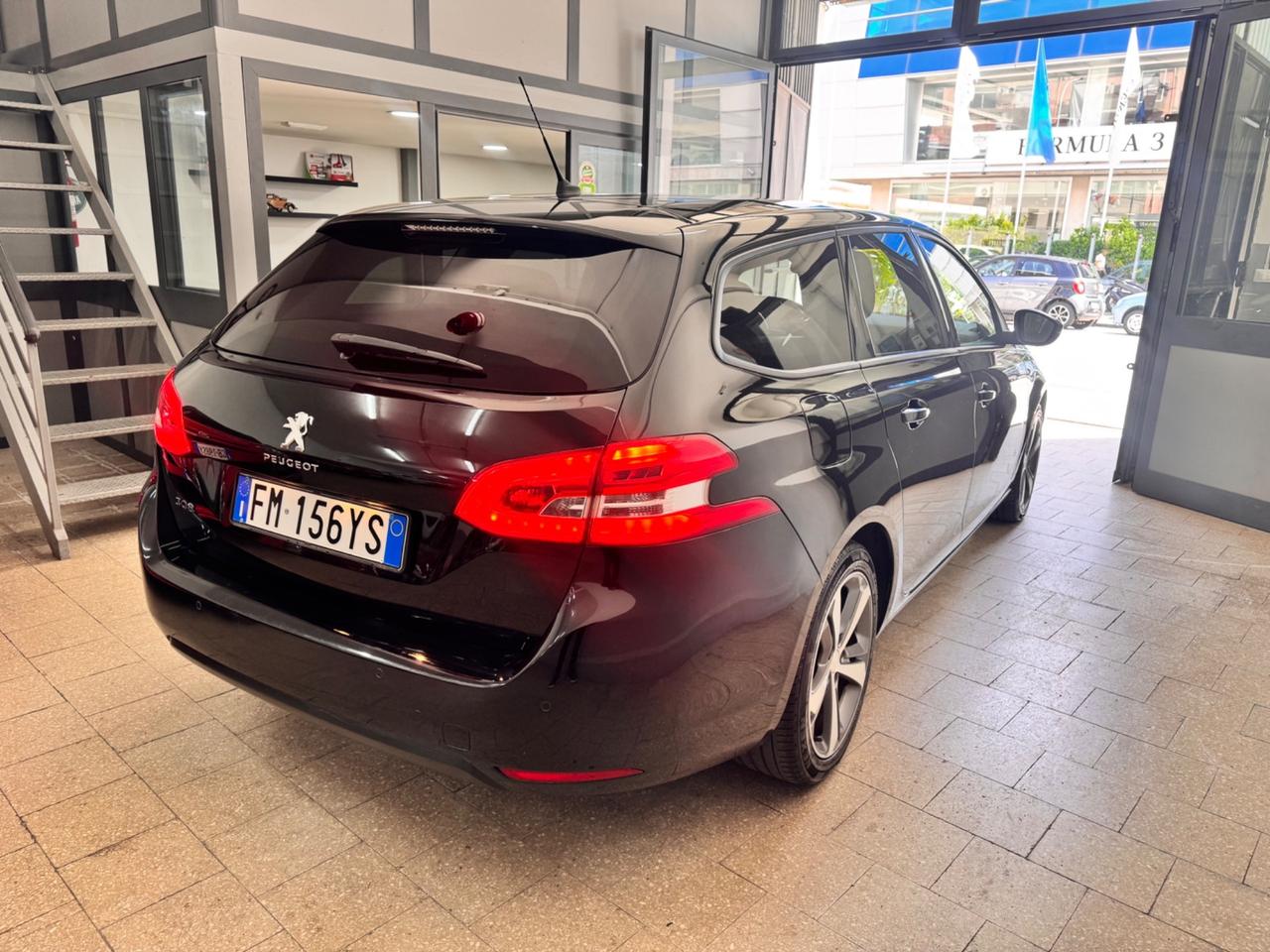 Peugeot 308 1.6 HDi 120 Cv Sw Allure - 12/2017