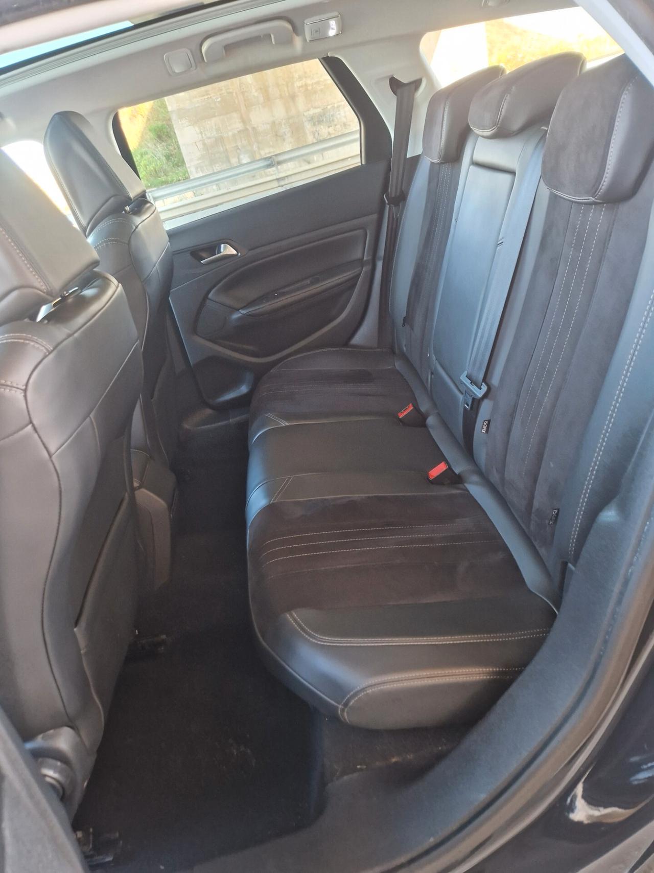 Peugeot 308 BlueHDi 120 S&S Allure