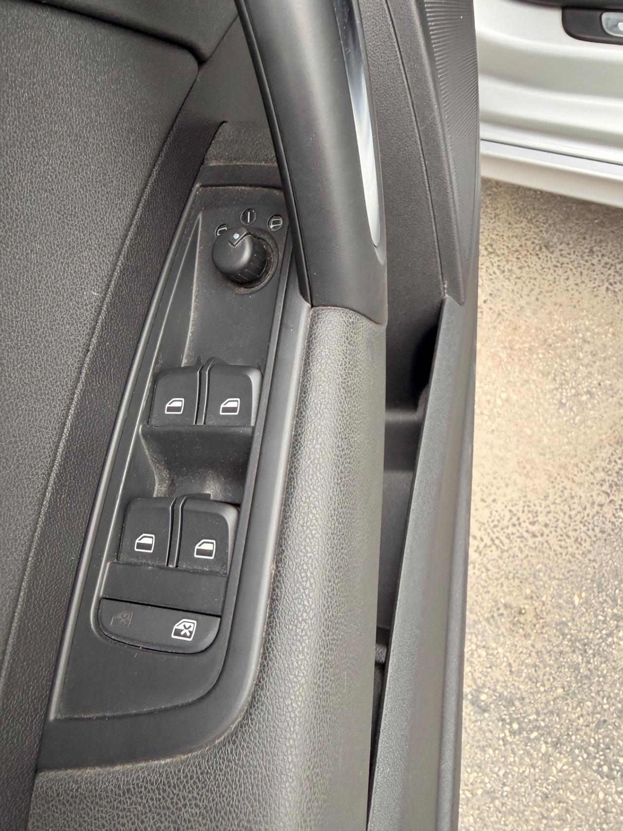 Audi A1 SPB 1.6 TDI S tronic Line EDITION PLUS