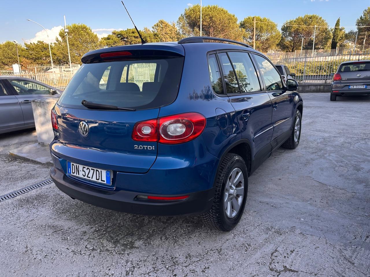 Volkswagen Tiguan 2.0 16V TDI DPF Track & Field (28°)