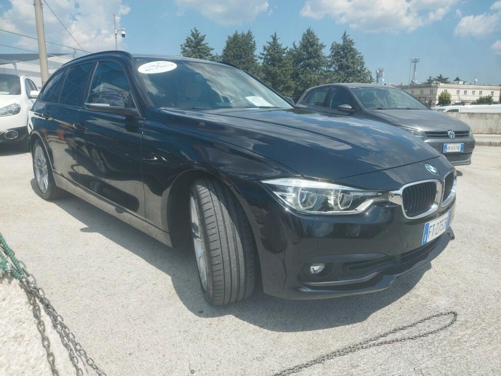 Bmw 320d xDrive Touring