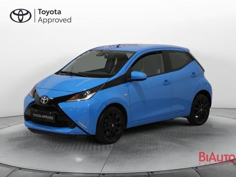 Toyota Aygo Aygo 1.0 VVT-i 69 CV 5 porte x-play TSS