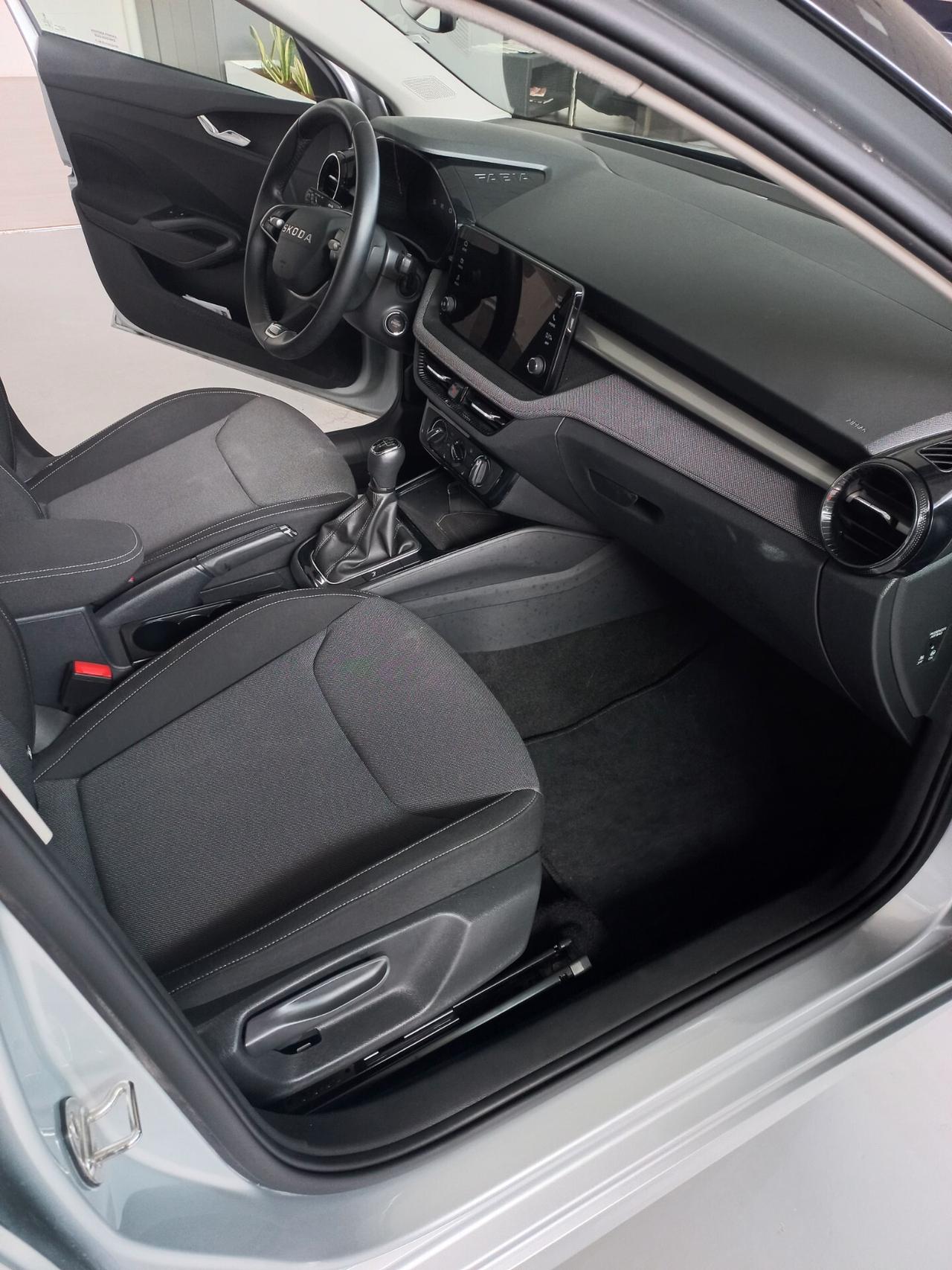 Skoda Fabia 1.0 MPI 80 CV Monte Carlo