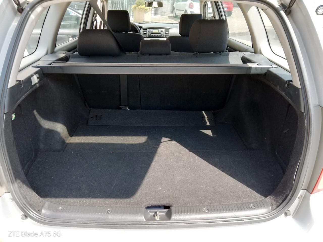 Toyota Corolla 1.6 16V Station Wagon GPL