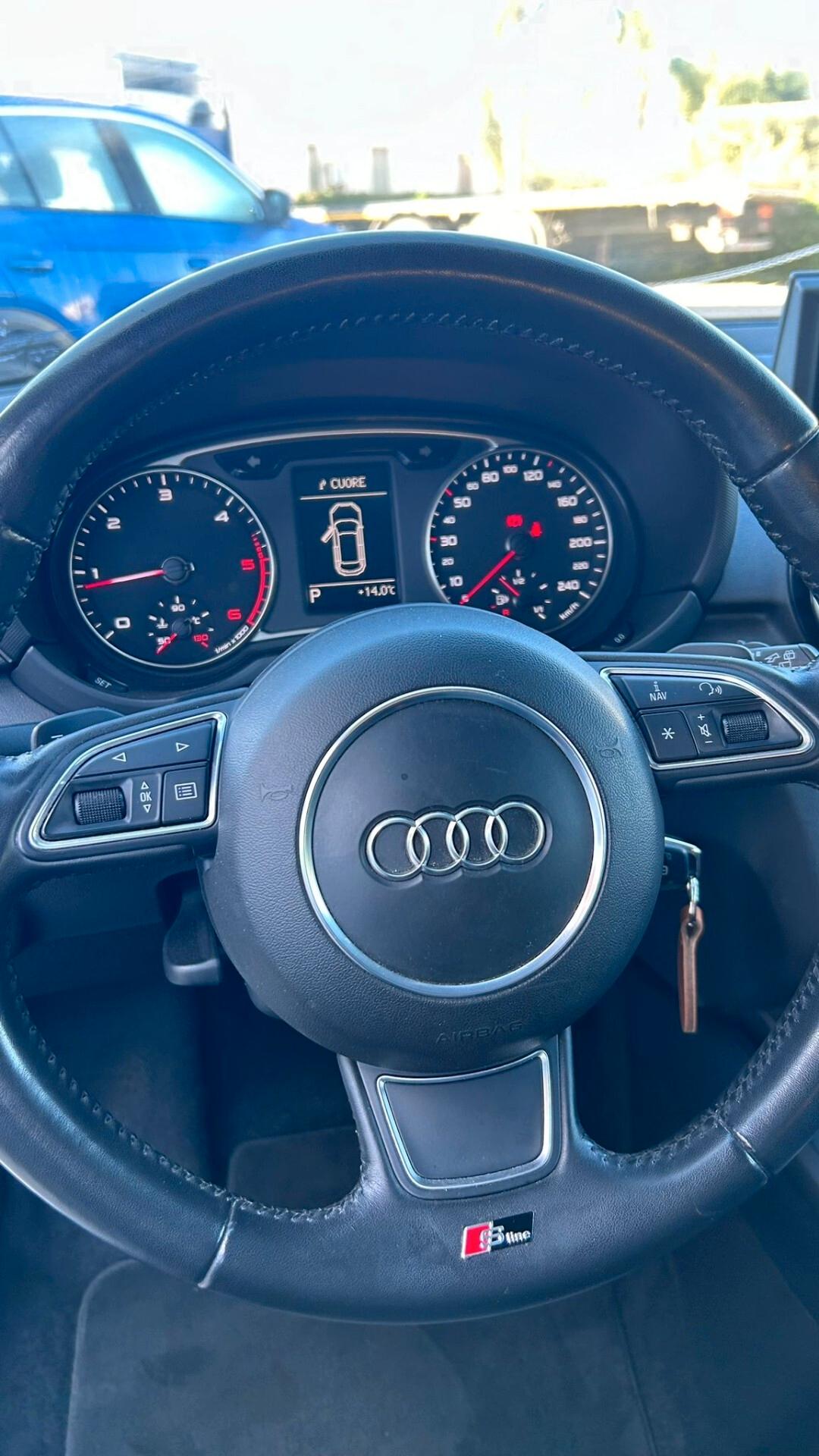 Audi A1 1.6 TDI 90 CV S tronic Neopatentati