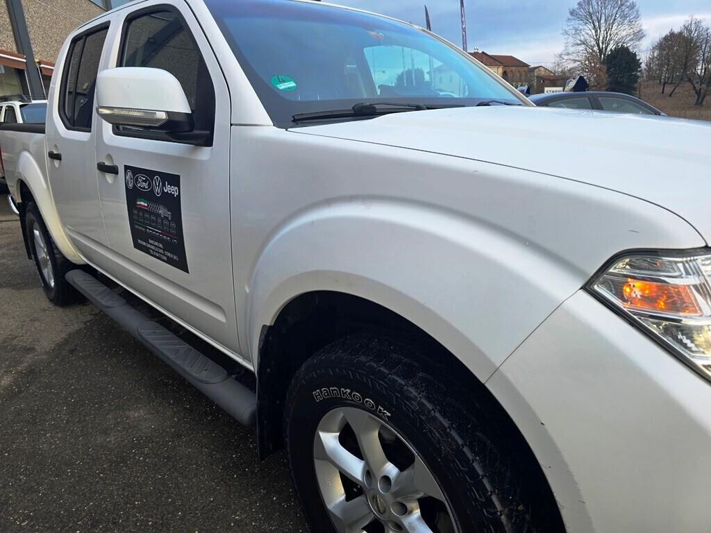 Nissan Navara 2.5 dCi 190CV "LE"