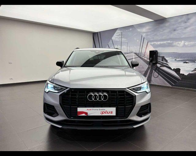 AUDI Q3 35 TFSI S tronic Business Advanced
