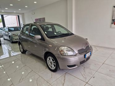 Toyota Yaris 1.4 tdi D-4D cat 5 porte NEOPATENTATI