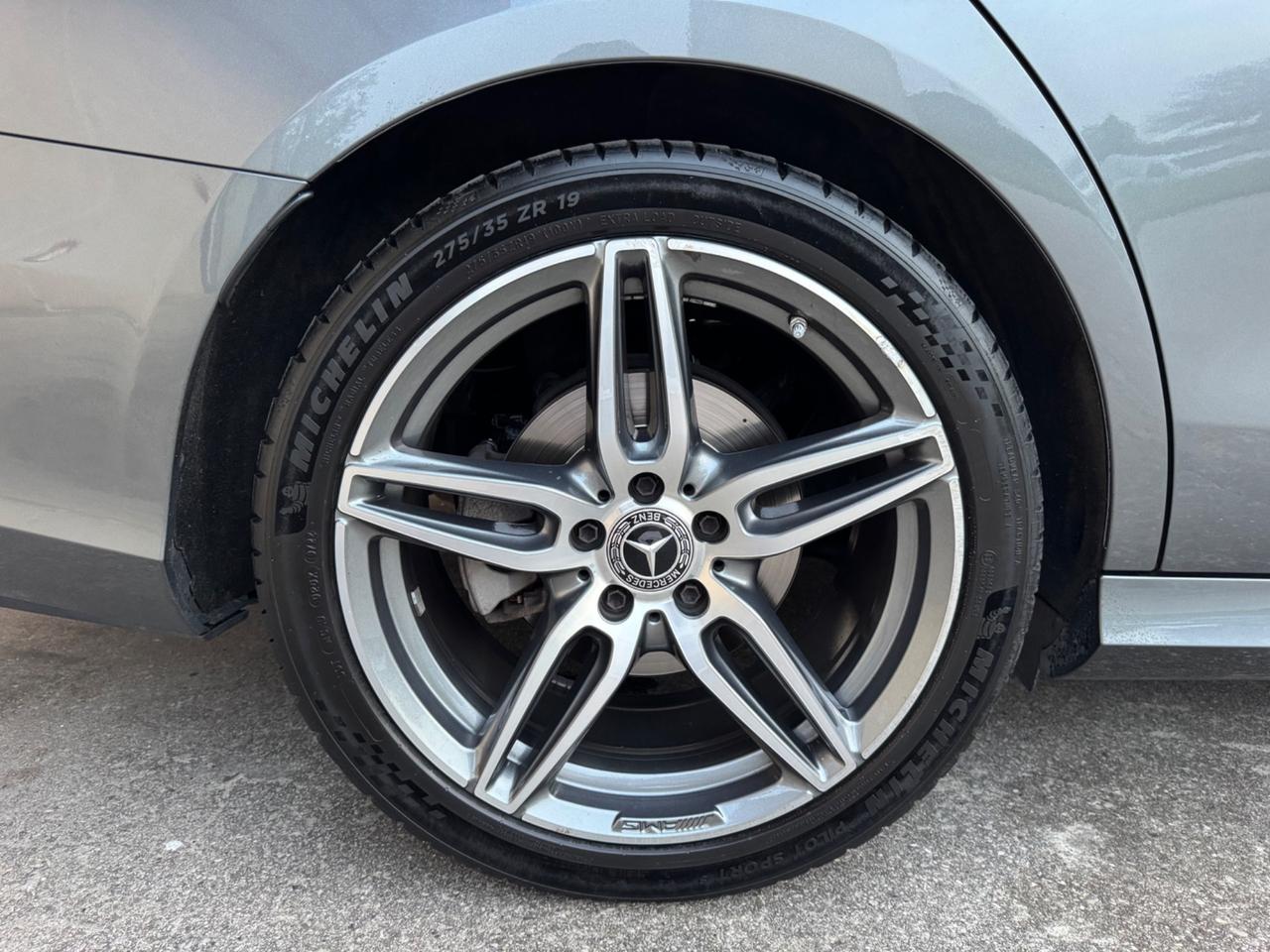 Mercedes-benz E 220d S.W. 4Matic Premium Amg