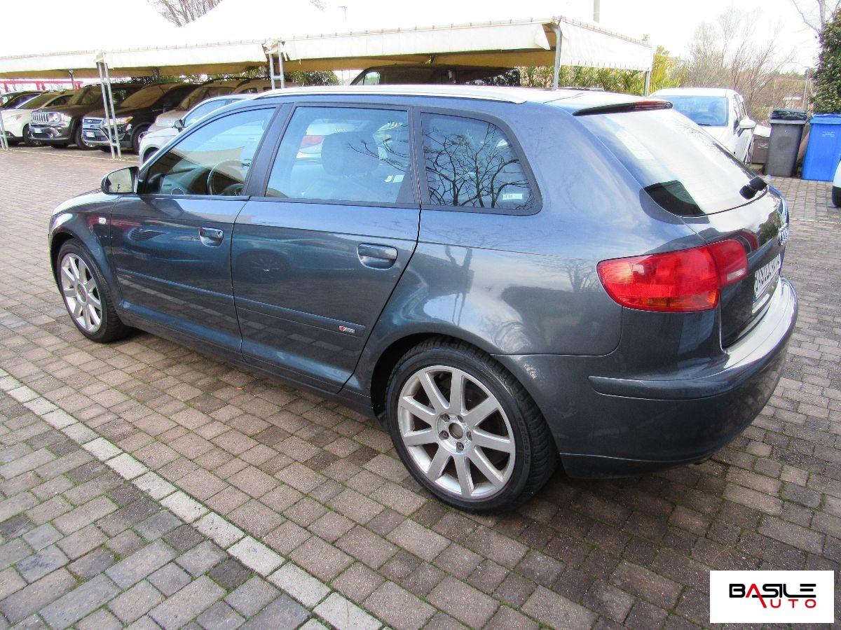 AUDI - A3 Sportback - 2.0 16V TDI S-LINE