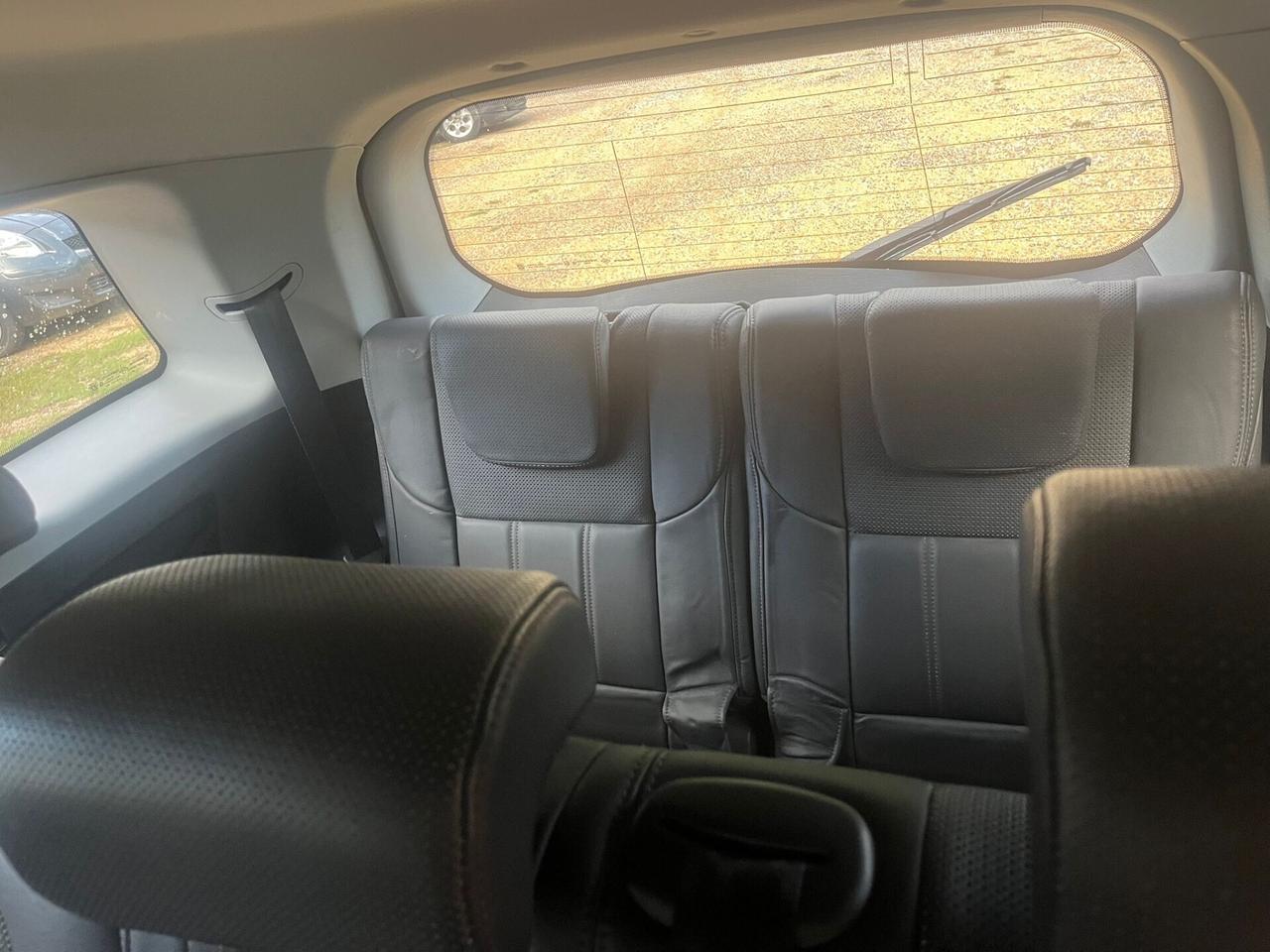 XUV500 2.2 16V FWD W8 (7 POSTI)