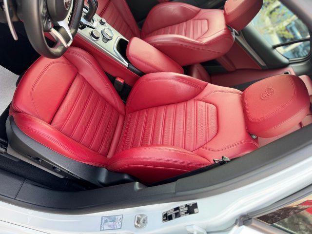 ALFA ROMEO Stelvio 2.2 TURBODIESEL 210 CV AT8 Q4 VELOCE *UNIPROP*